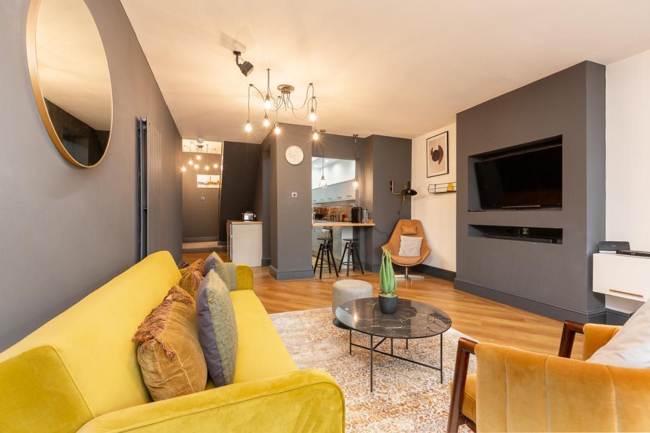 Hi-tech Modern Industrial Feel Two Bedroom House, South Shore Just Off Sea Front * Blackpool