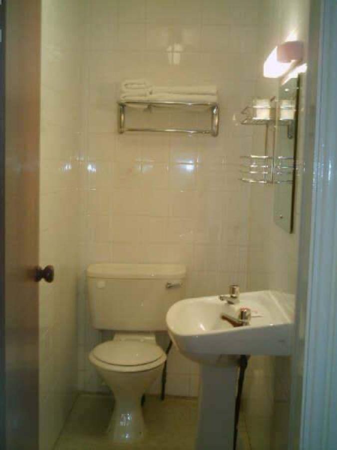 Gleneagles - Road Guest house Blackpool