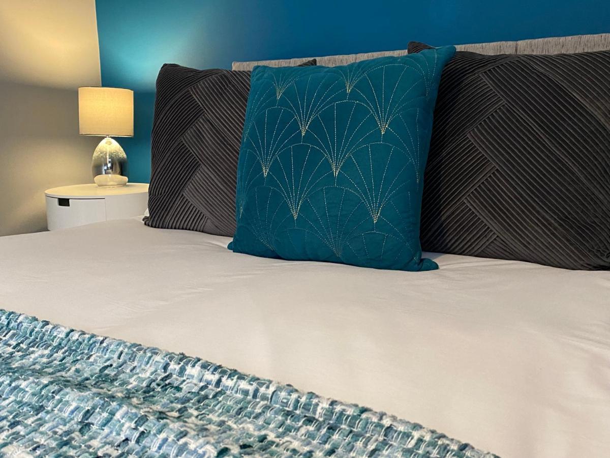 Sleepover 4 Free Parking Sleeps 6 *