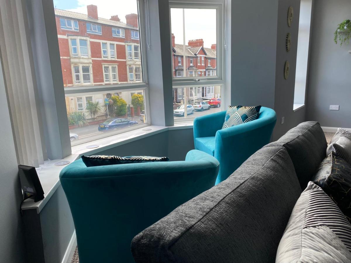 Apartment Sleepover 4 Free Parking Sleeps 6 *