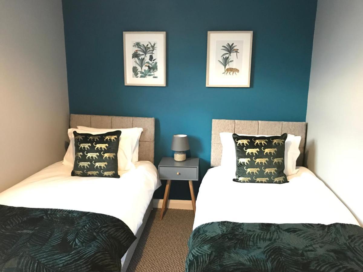 Sleepover 4 Free Parking Sleeps 6 *
