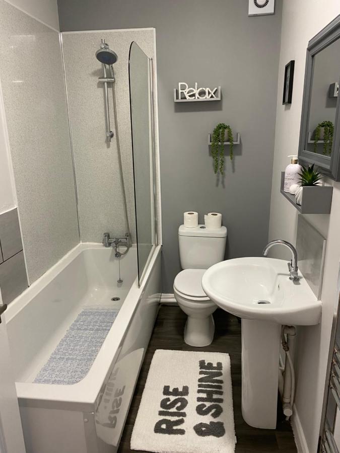 Sleepover 4 Free Parking Sleeps 6 Apartment