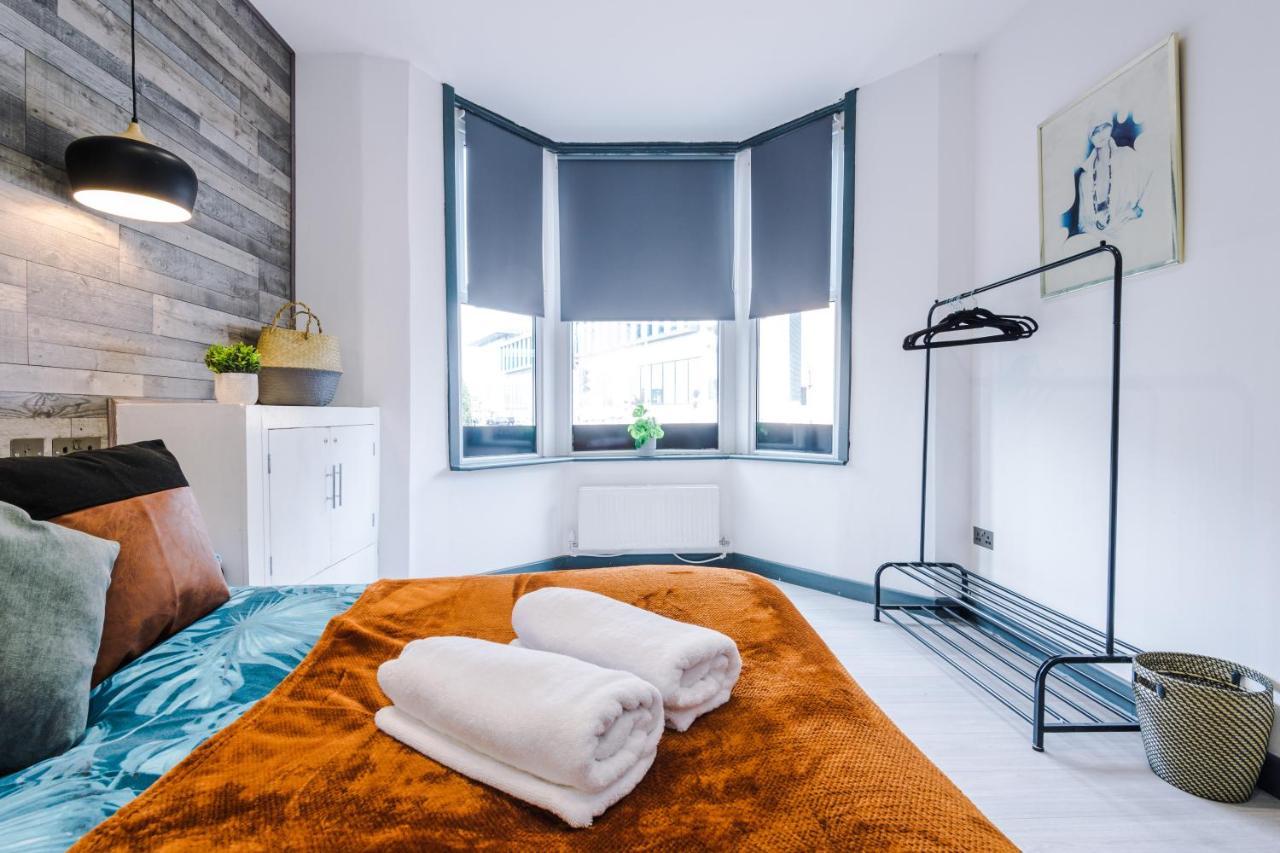 Empire - George St Apartment