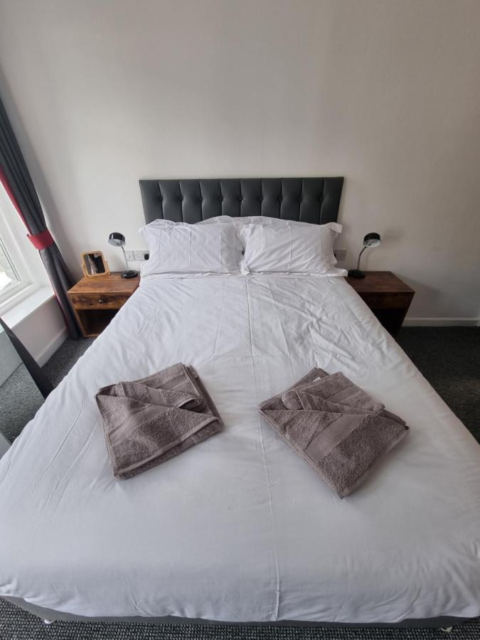 Langley House 4*