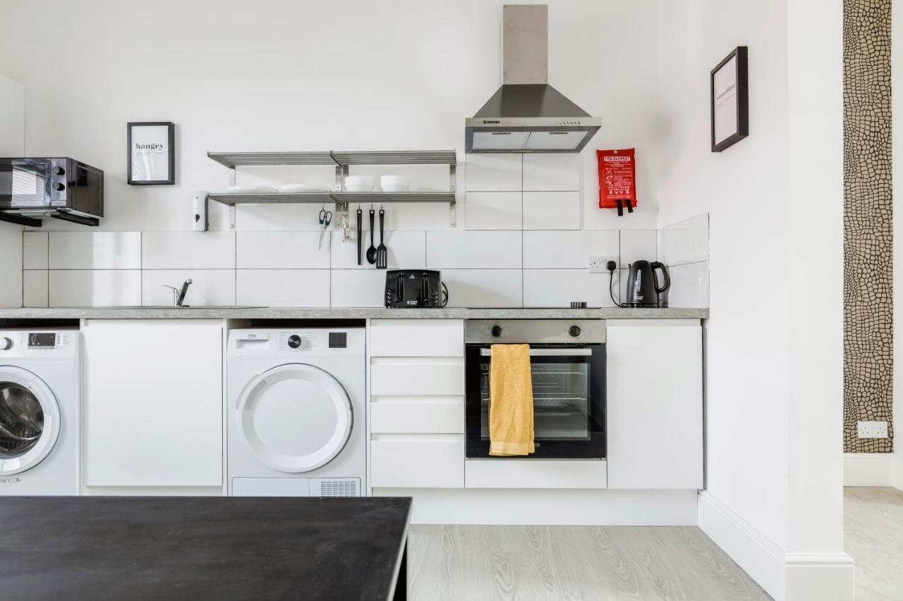 Apartment Albert Suites By Sasco Apartments Blackpool