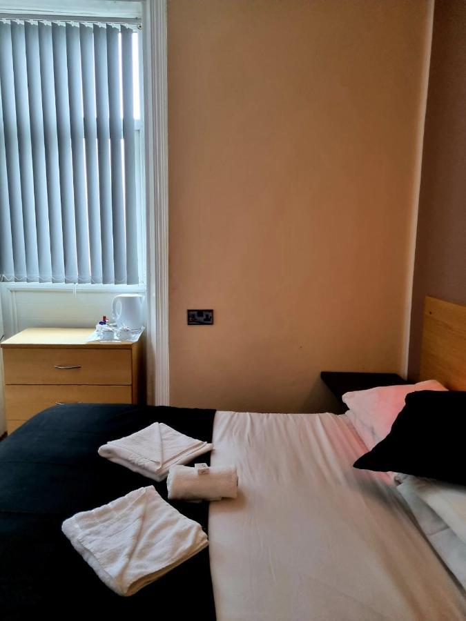 The Royal Windsor Hotel 2*