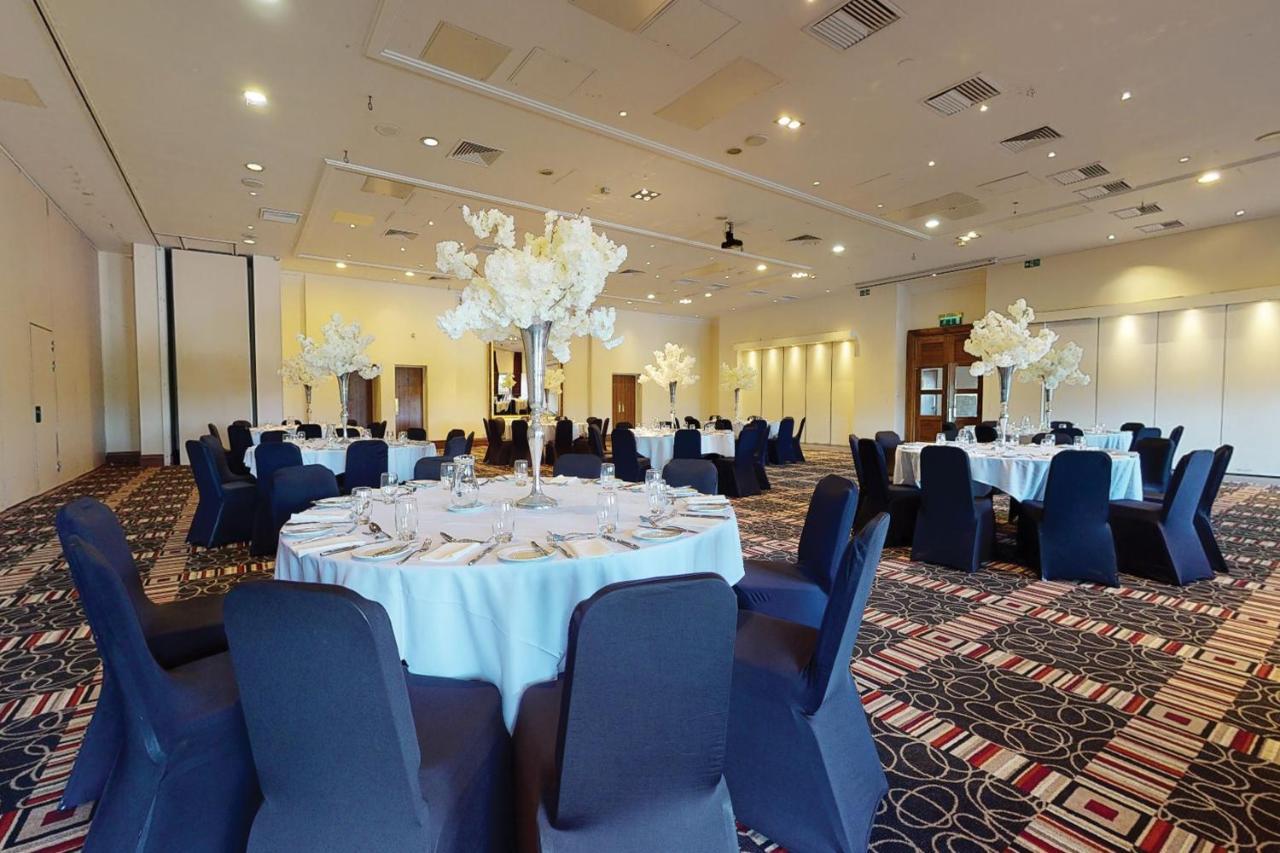Village 4* Blackpool