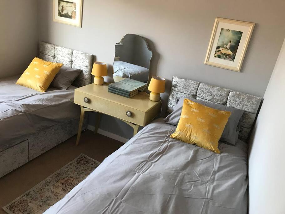 The House South - - Entire Holiday home
