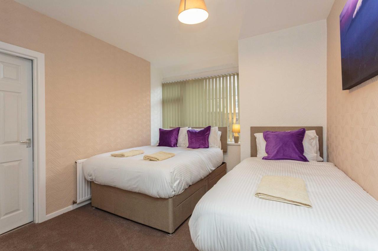 Cherry - Passionfruit Apartment Blackpool