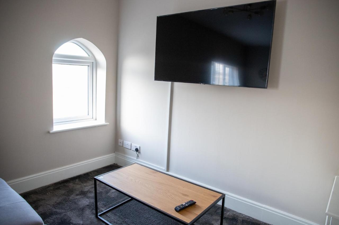 Withnell - Three Apartment *