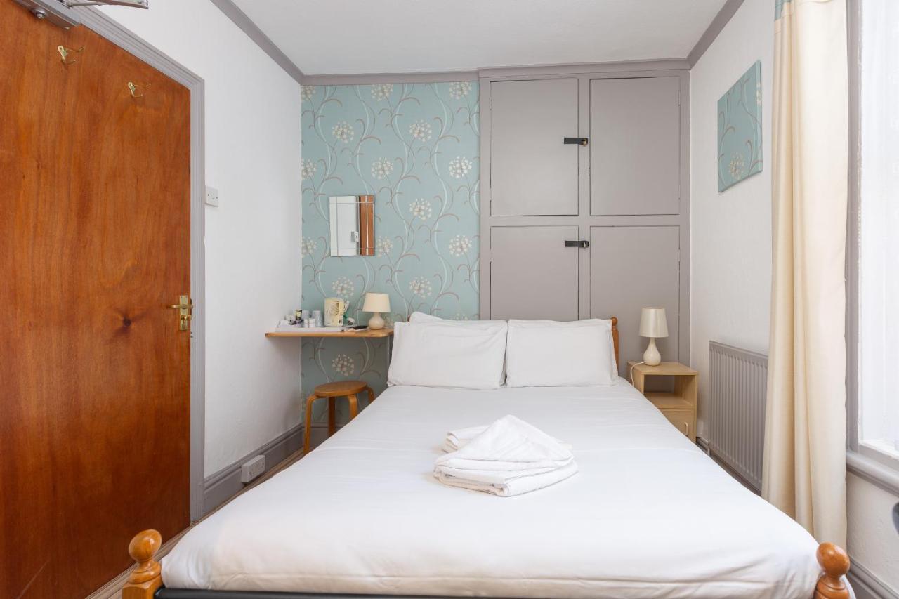 The Sandringham Court & Apartment-all Groups Welcome Blackpool