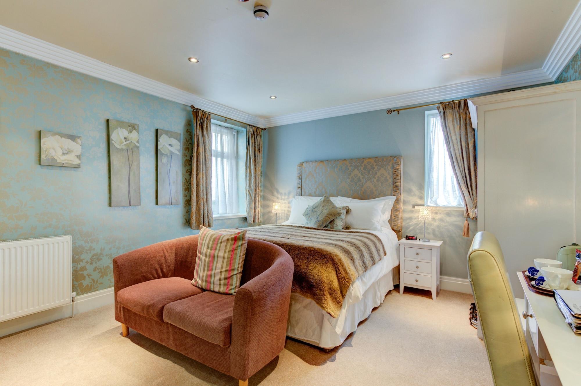 Number One South 5* Blackpool
