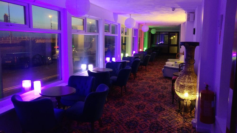 The Waldorf - Near Pleasure & Sandcastle Hotel 3*