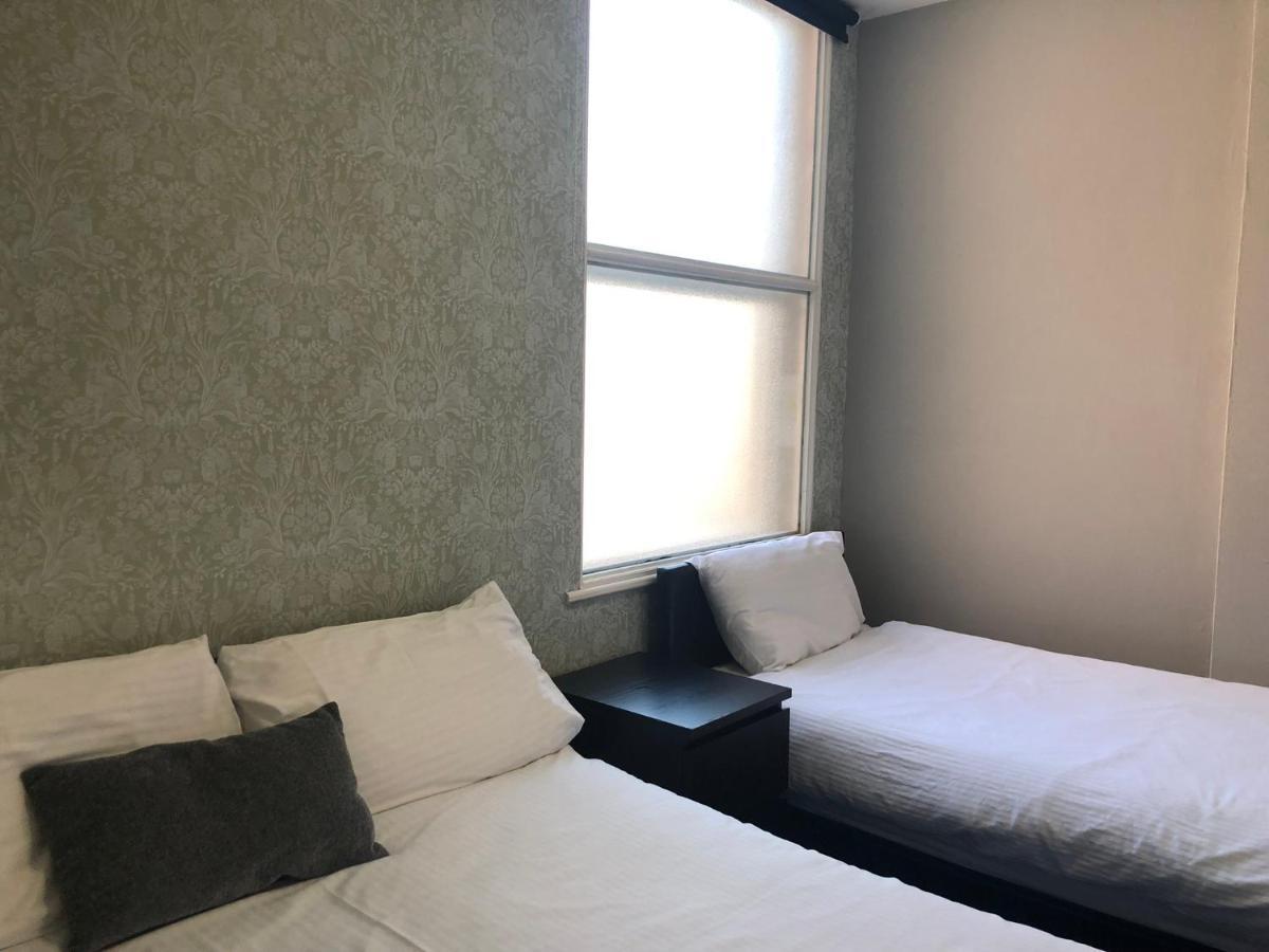 Ultimate Family Guest house Blackpool