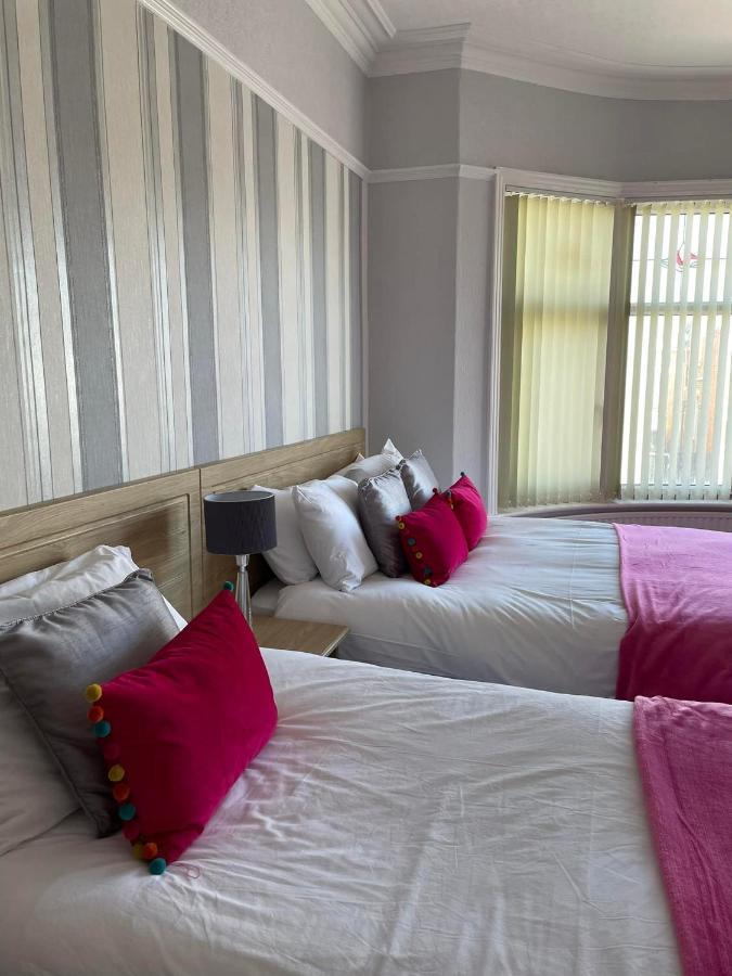 Beaucliffe Continental Guest house Blackpool