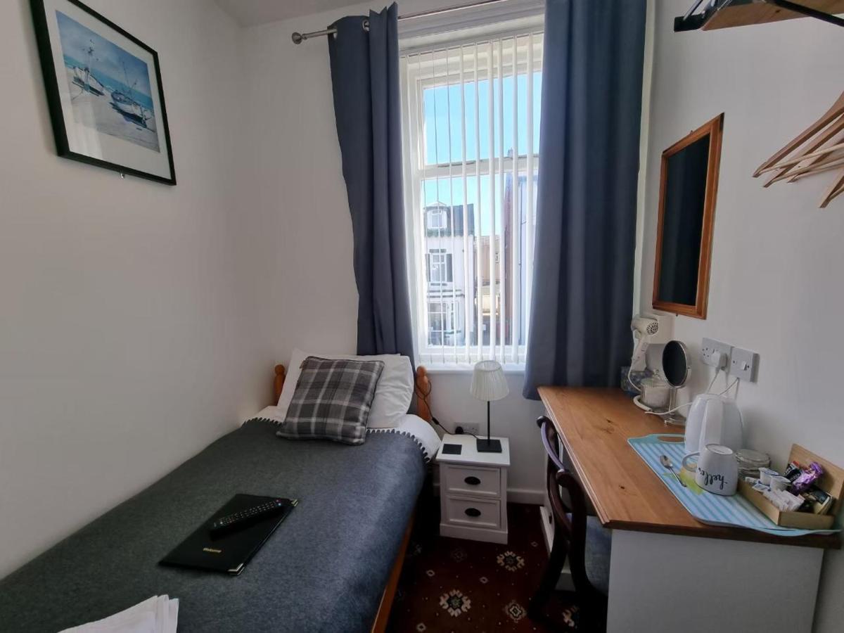 The Cameo Guest house Blackpool