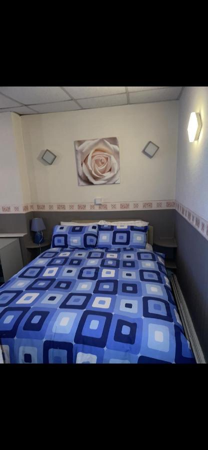 Funky Towers 3* Blackpool