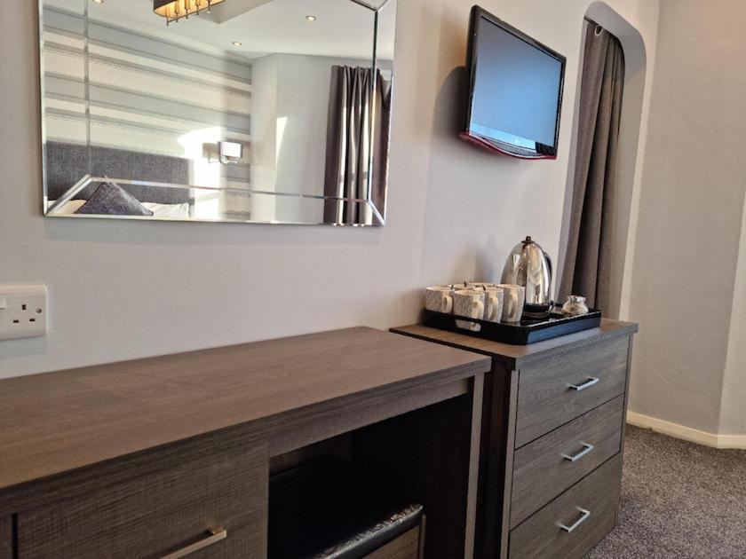 Hotel Tiffany's 3*