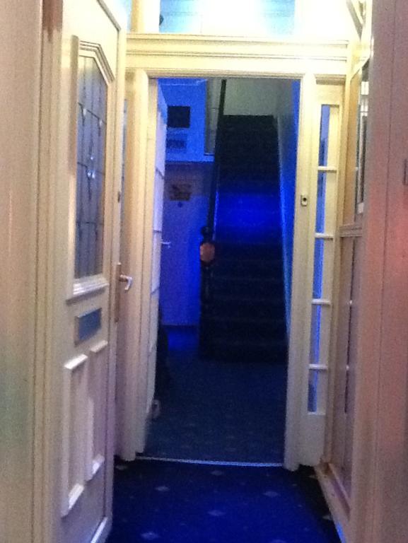 Guest house Trevaslodge - Families Only Blackpool