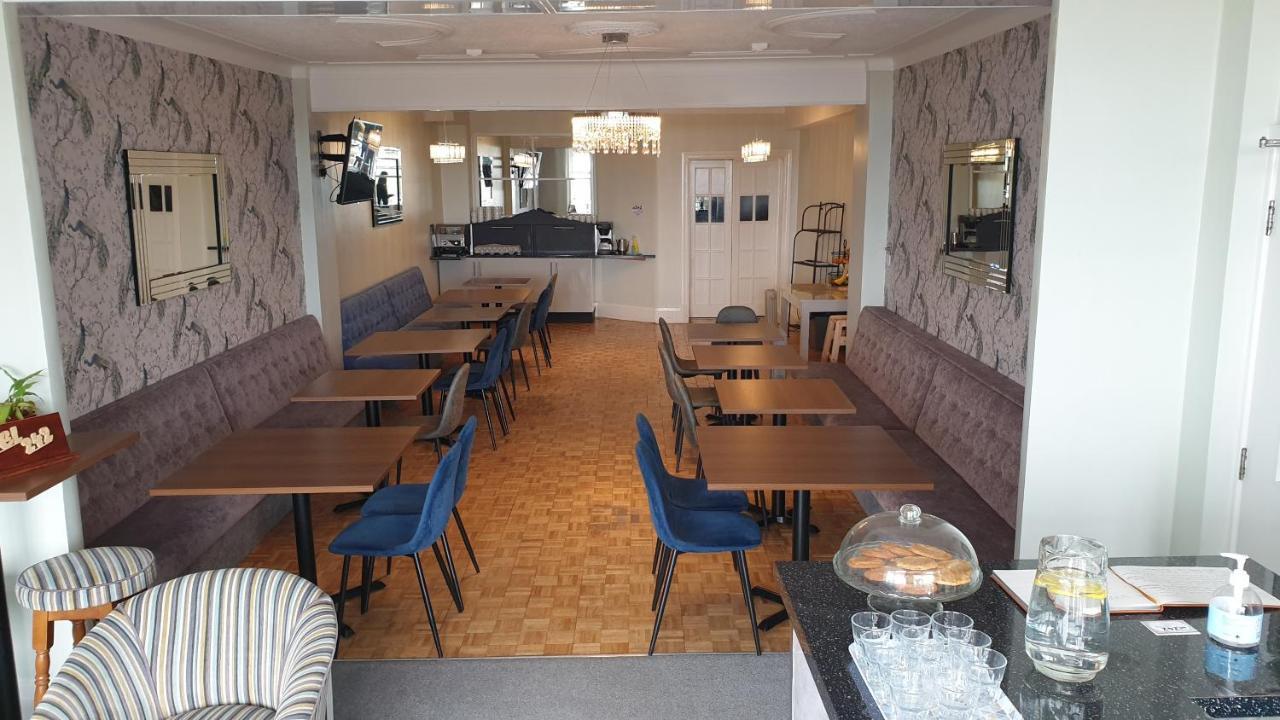 Hotel Hotel242 Blackpool