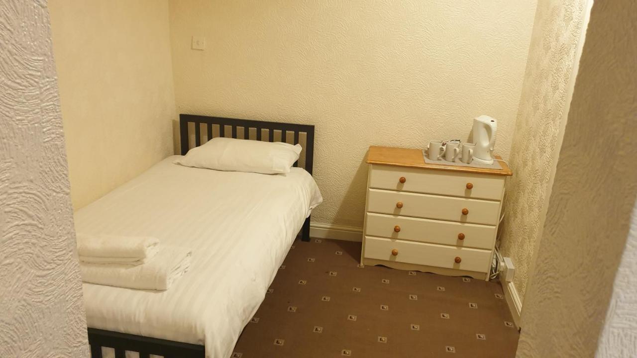 Hotel242 Blackpool