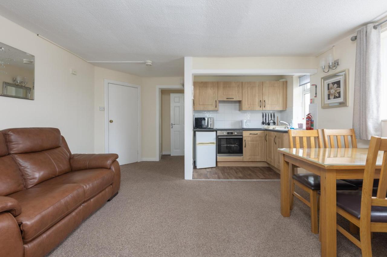 Beachcliffe Apartment