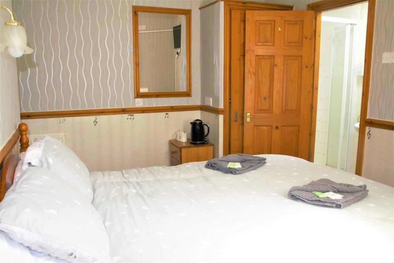 Hotel Pine 3*