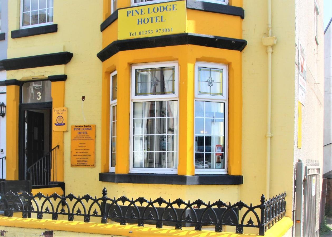 Hotel Pine