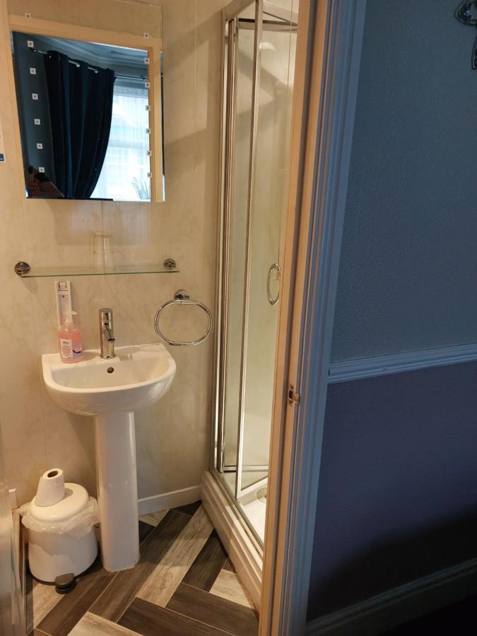 Lynbar Guest house