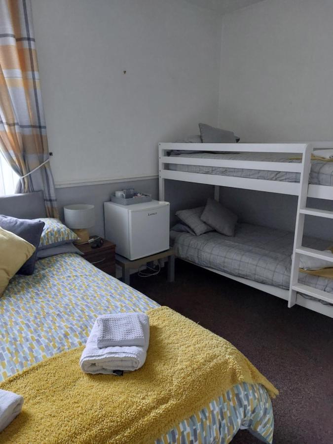 Guest house Lynbar *