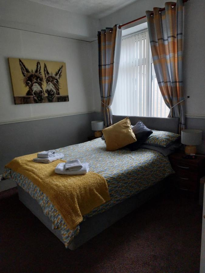 Lynbar Guest house Blackpool