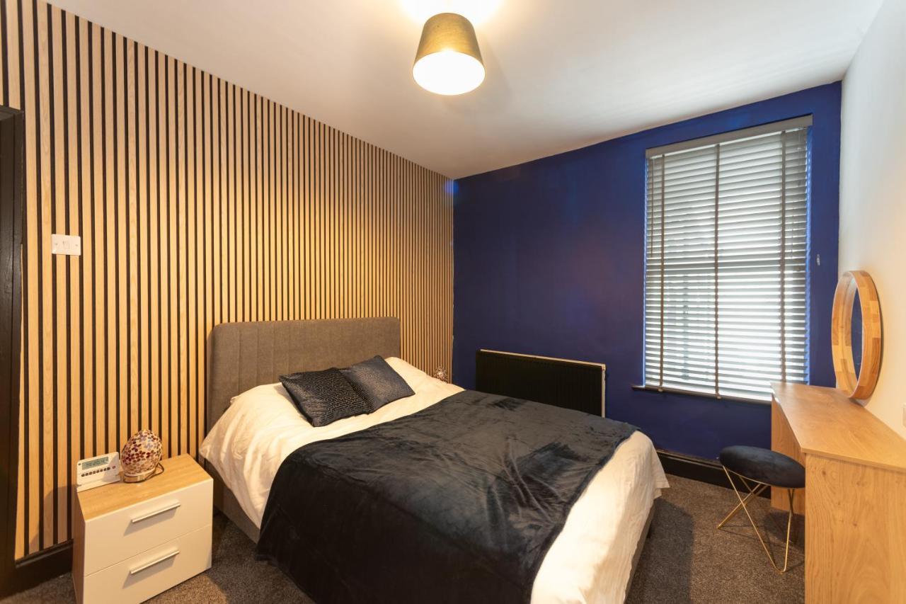 Lovely 2-bed In Secret House Blackpool