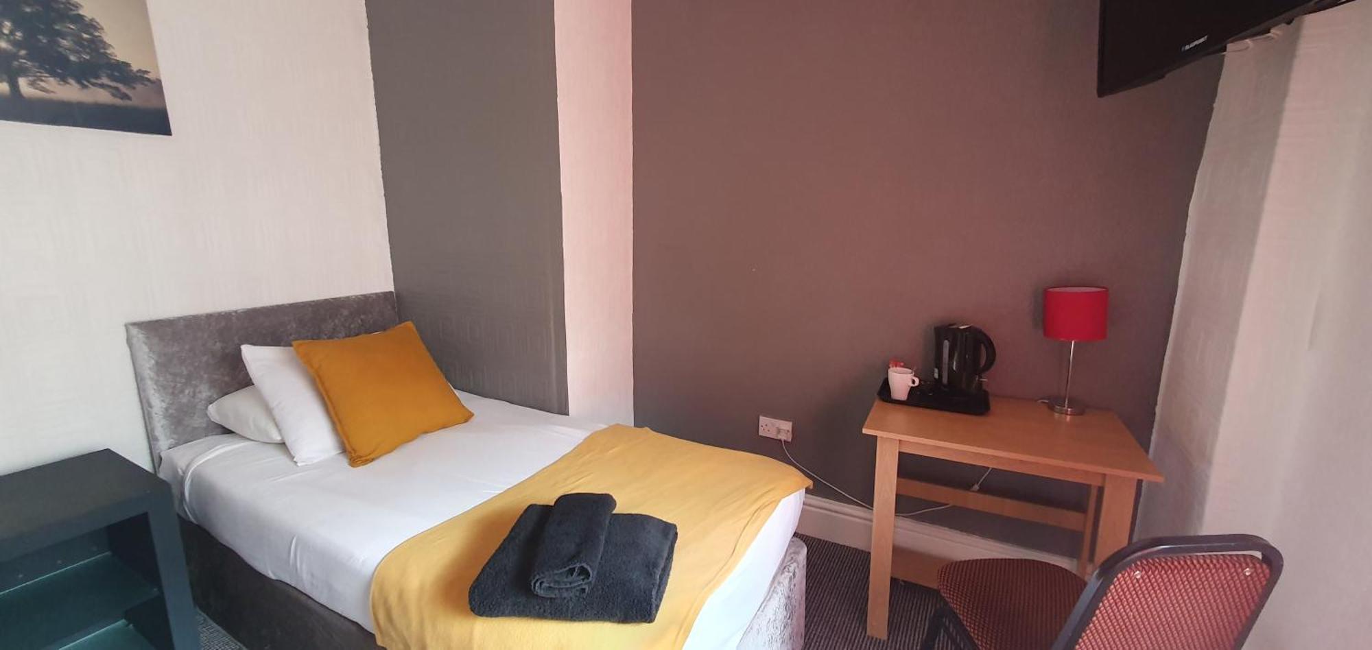 Palm By The Sea 3*