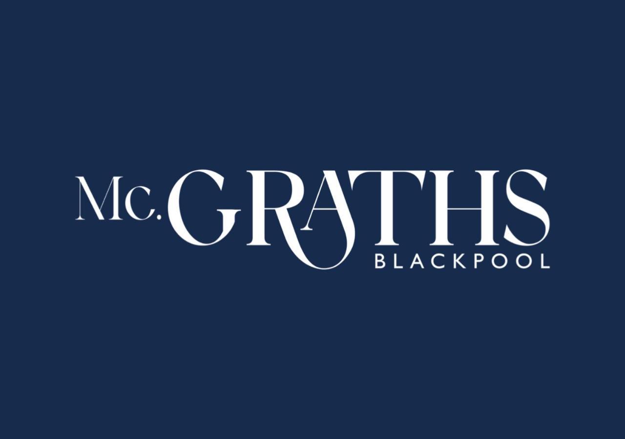 Mcgraths & Public Bar Hotel *