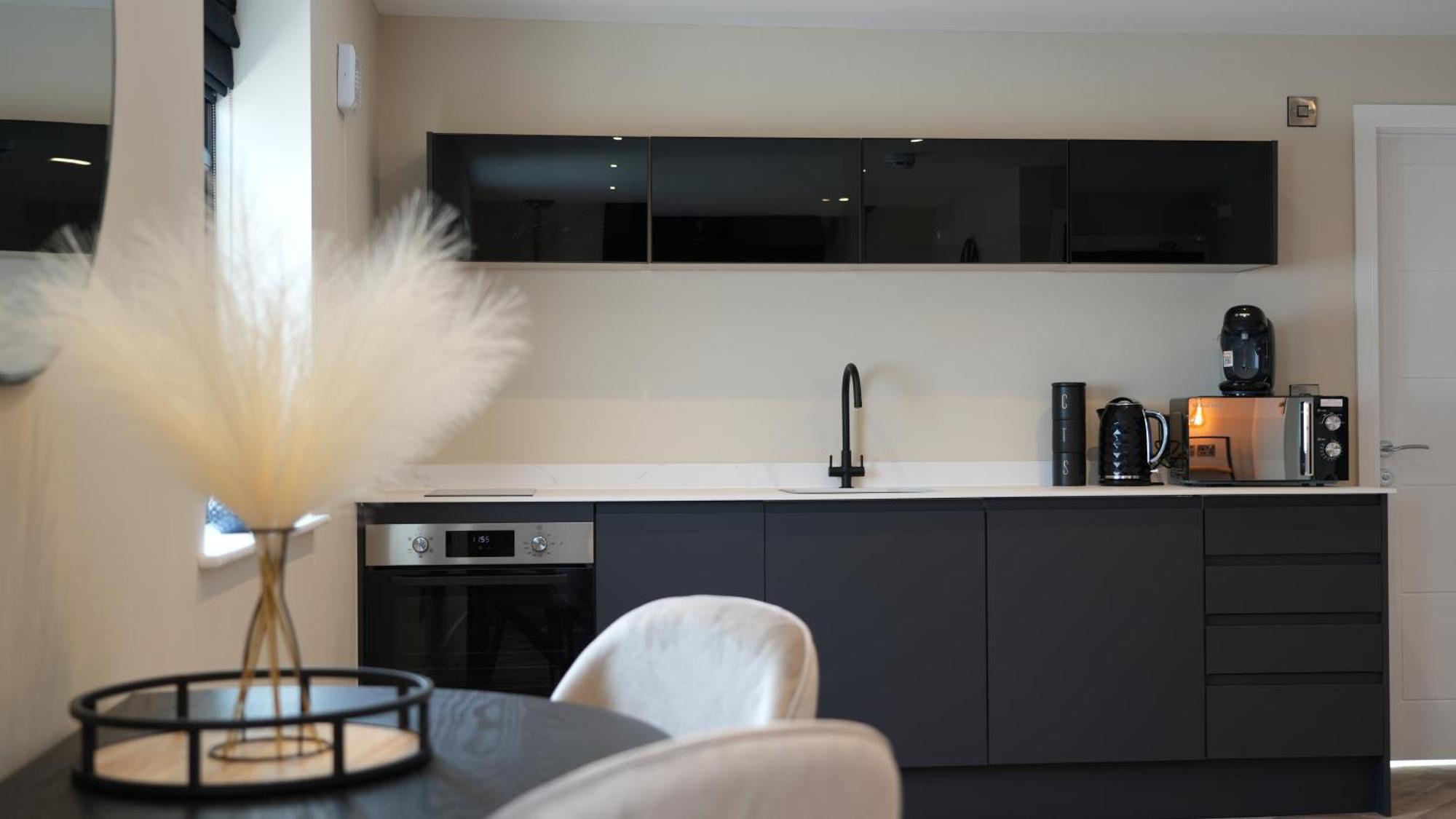 Apartment Five