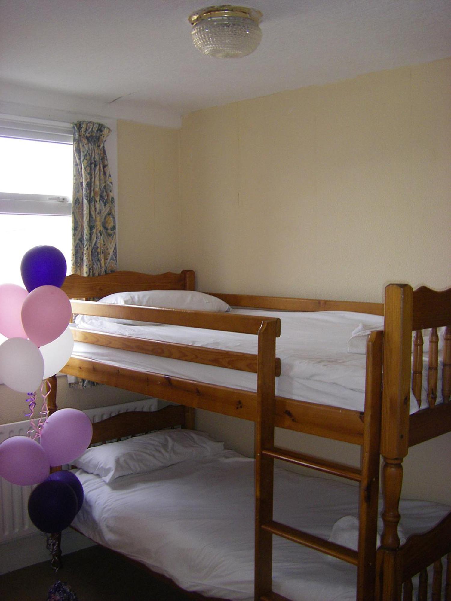 Hotel The Waldorf - Near Pleasure & Sandcastle Blackpool