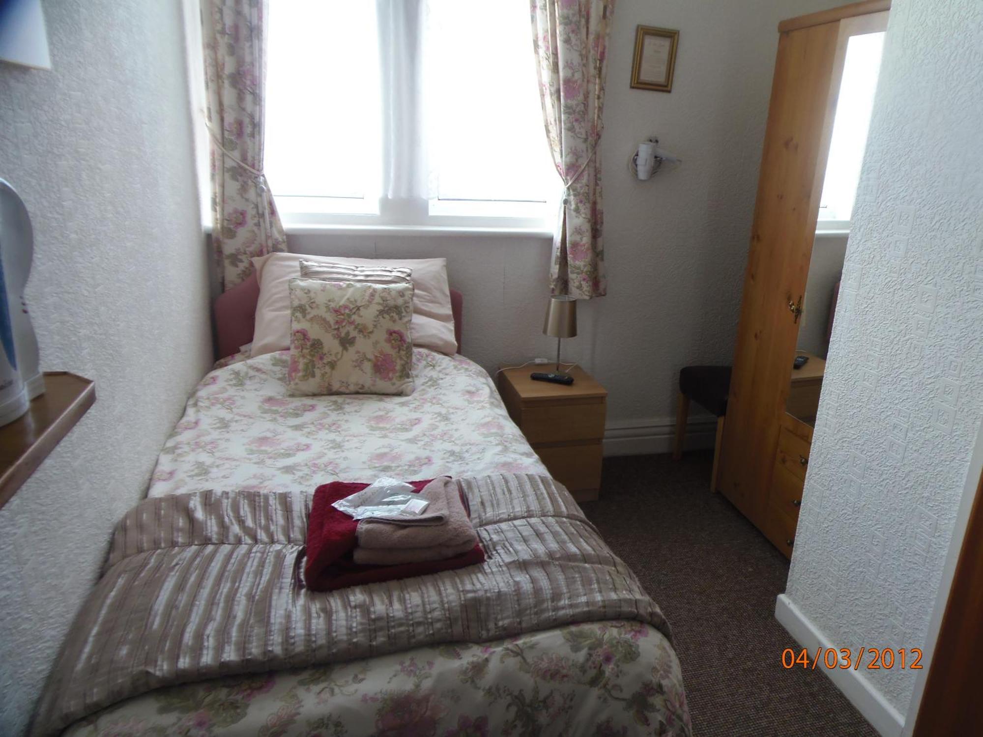 Guest house Oban House 3*