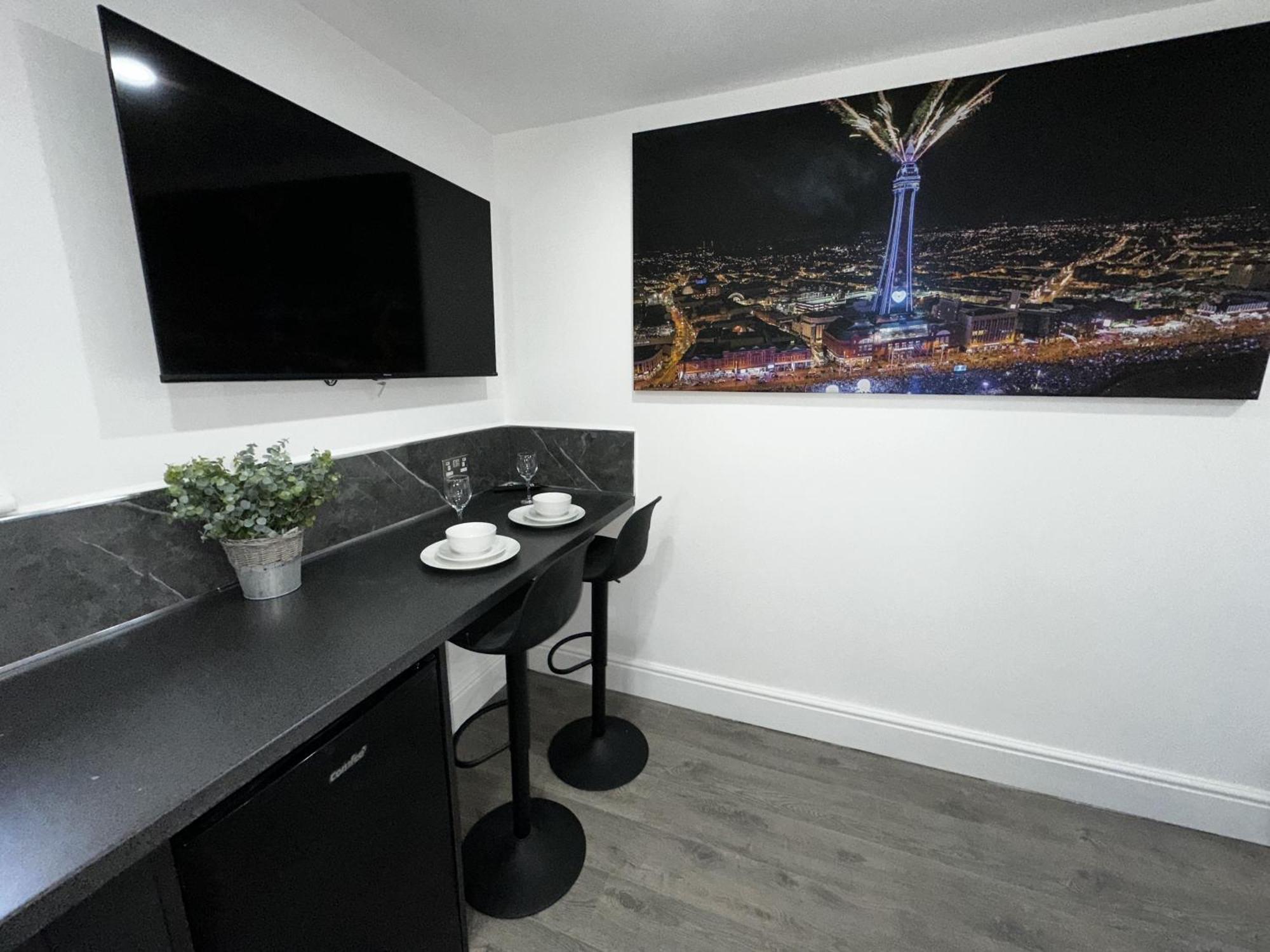 New Osborne Luxury Hottub And Jacuzzi Apartment Blackpool