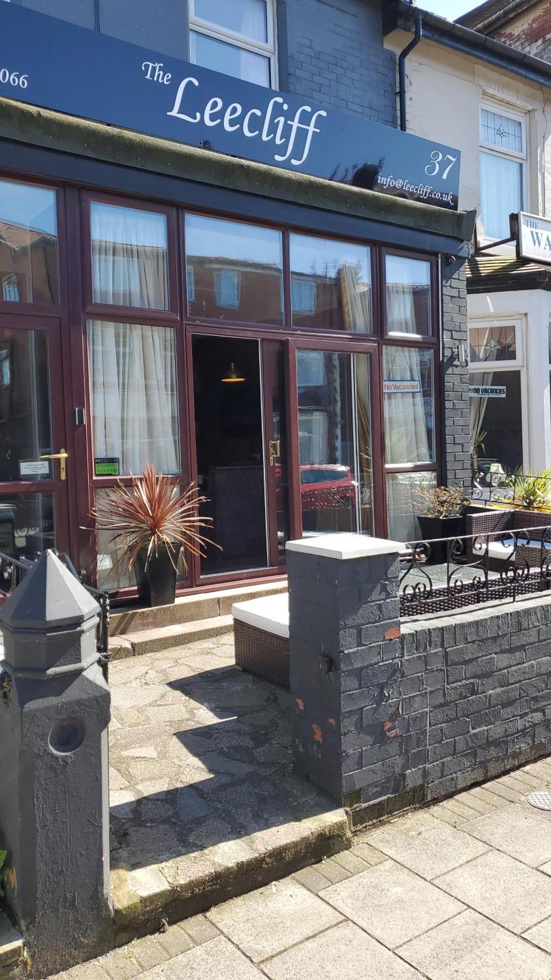 Leecliff Guest house Blackpool