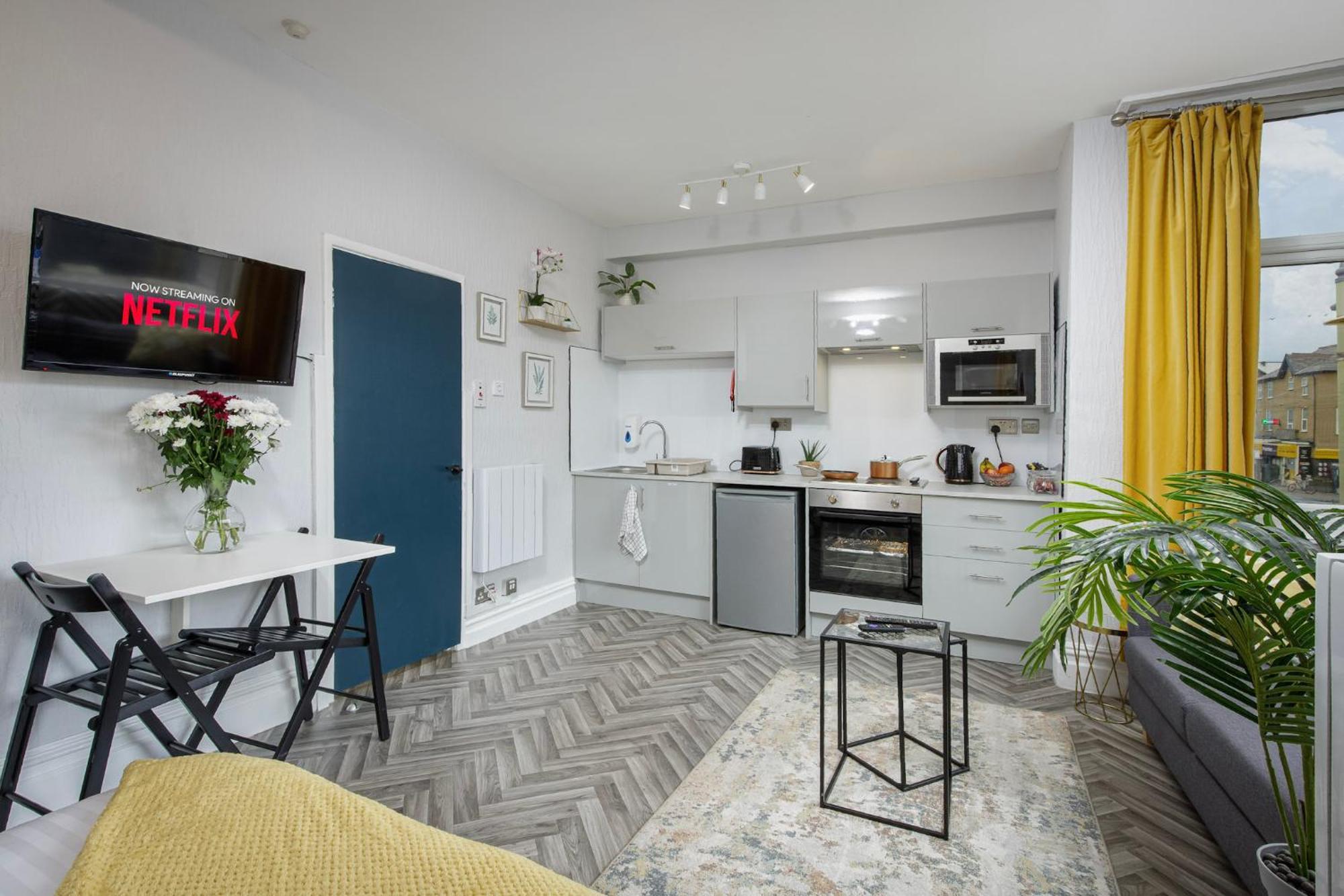 Lunar Apartment Blackpool