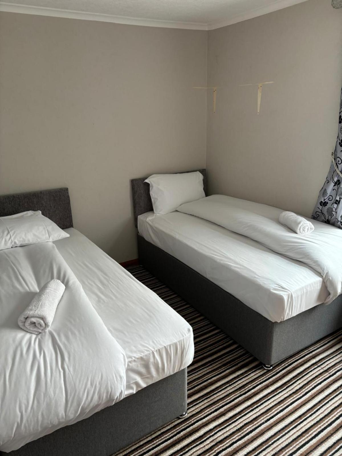 The Sandringham Court & Apartment-all Groups Welcome 3*
