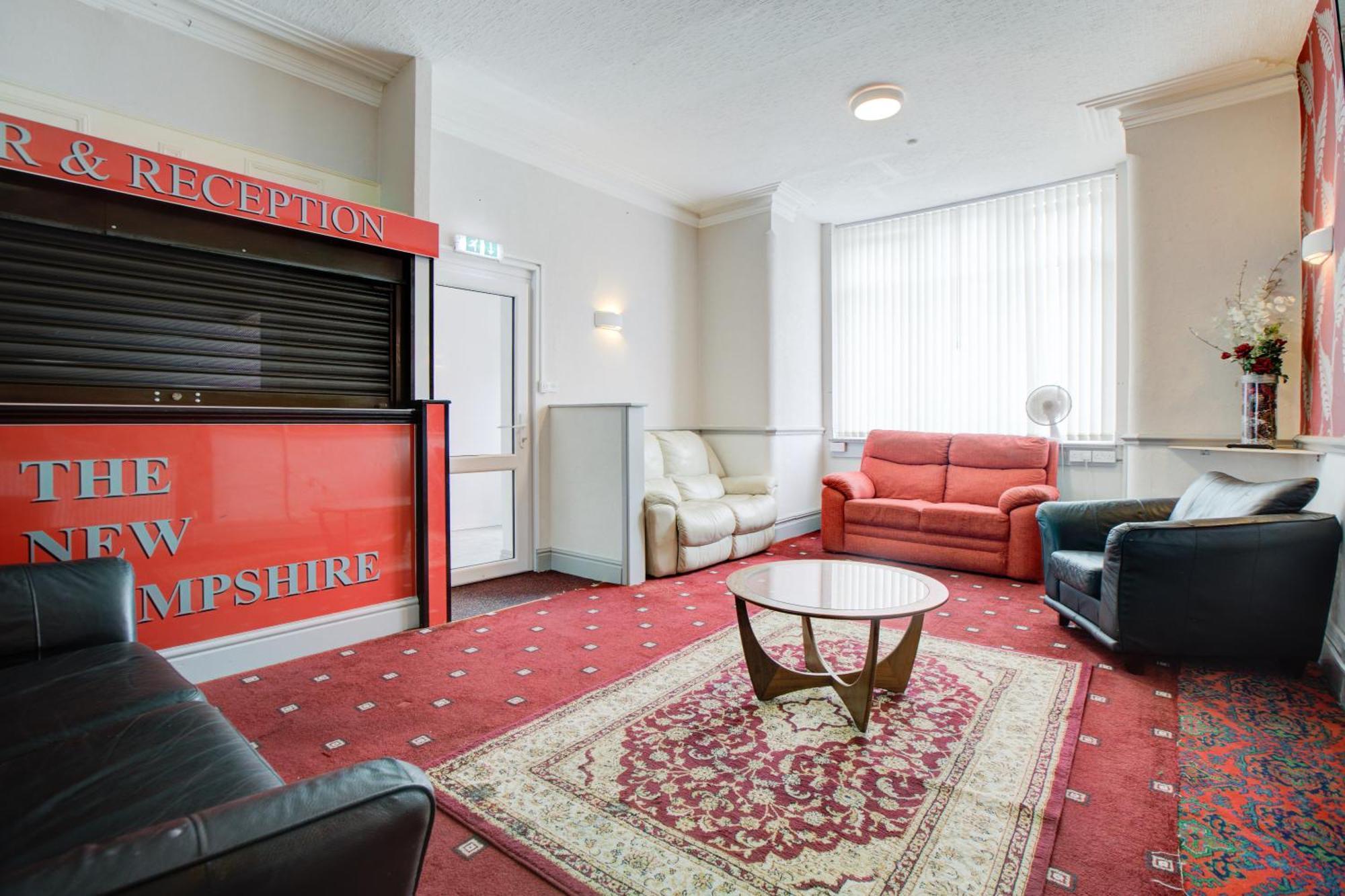 The Sandringham Court & Apartment-all Groups Welcome 3* Blackpool
