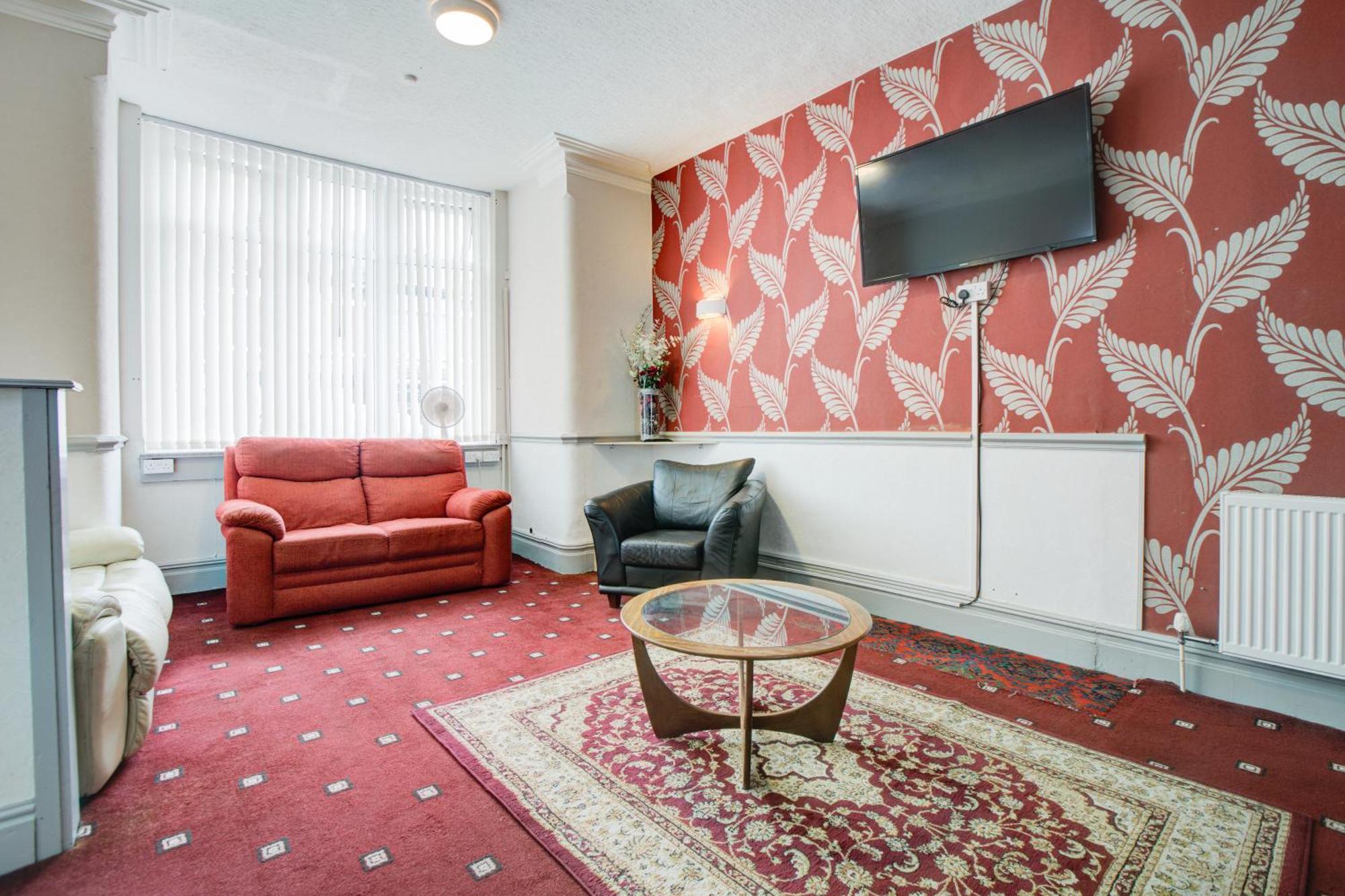 The Sandringham Court & Apartment-all Groups Welcome Hotel Blackpool