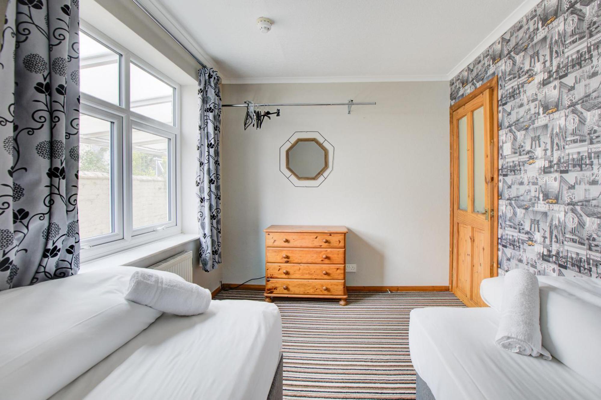 The Sandringham Court & Apartment-all Groups Welcome 3* Blackpool