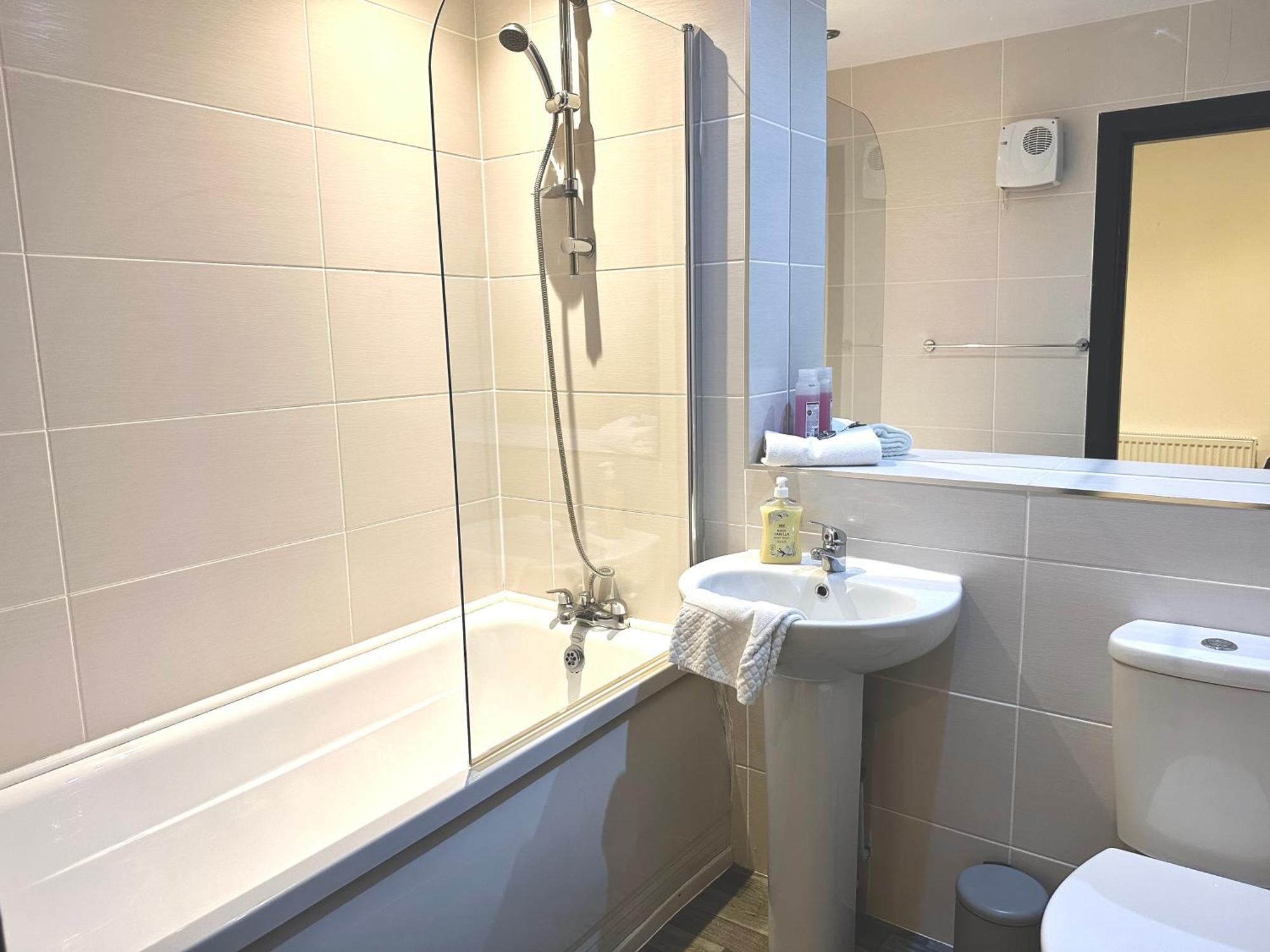 Apartment Winter Gardens Service 2 By Service *