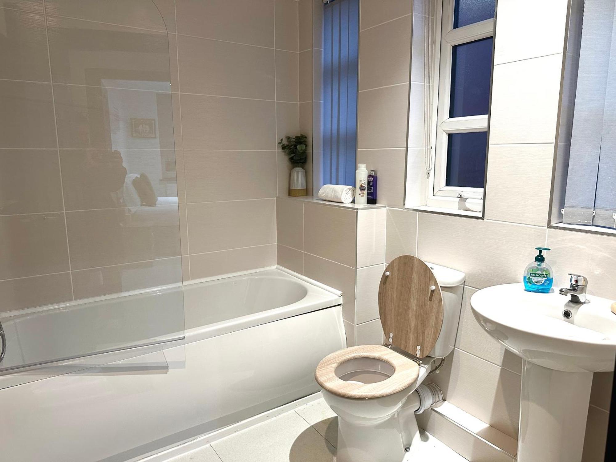 Apartment Winter Gardens Service 2 By Service Blackpool