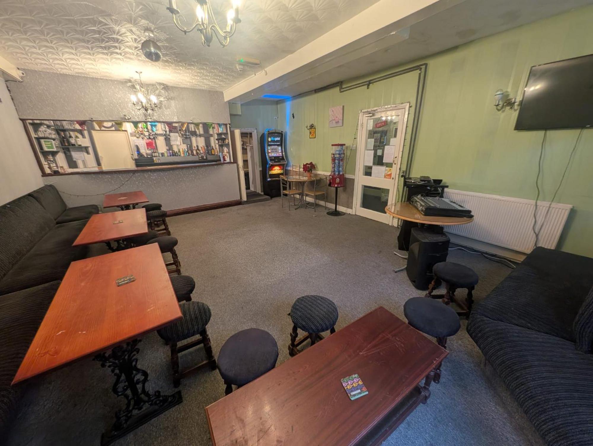 Palace - Pet Friendly - Everyone Welcome *