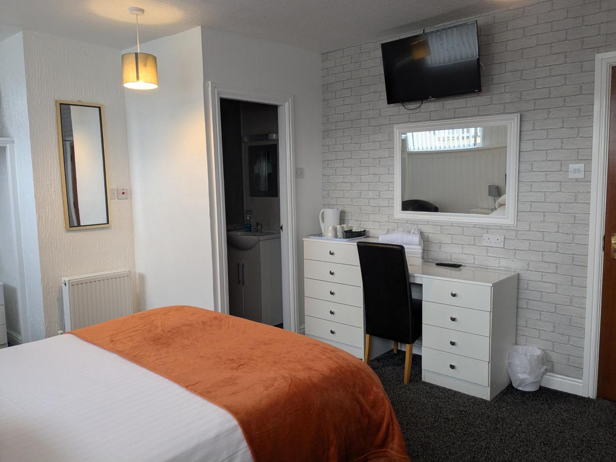 Birchhouse 3*