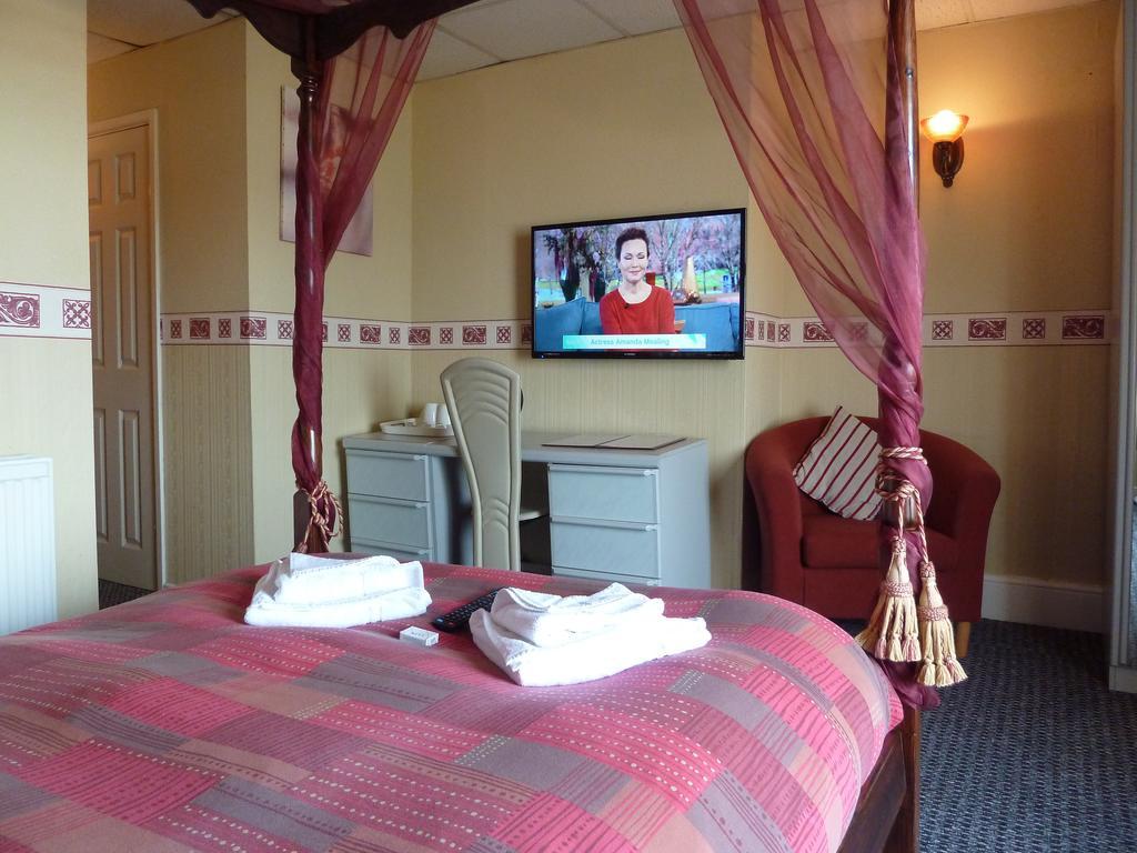 Funky Towers 3*