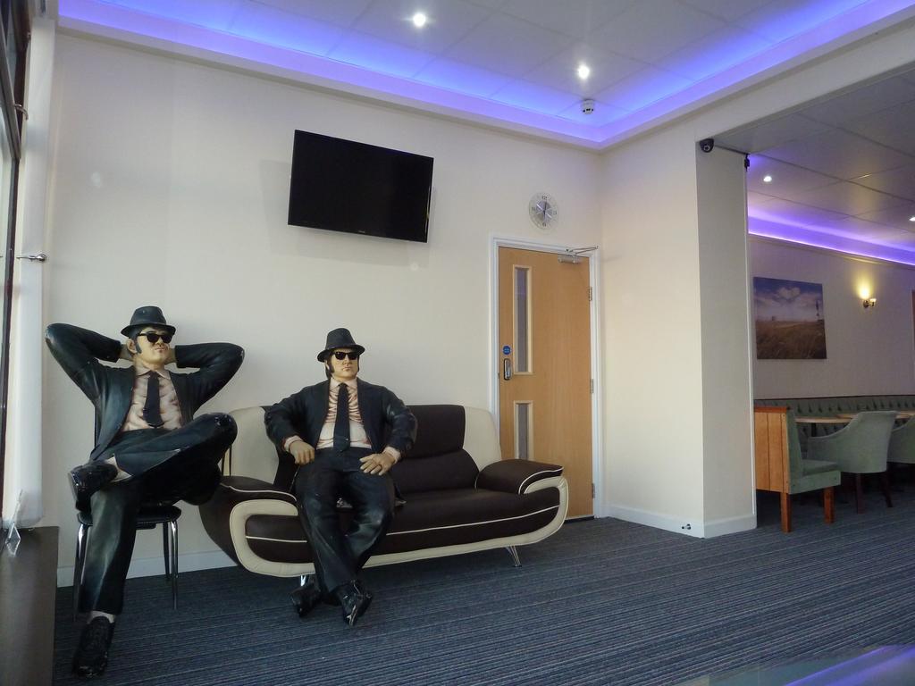 Hotel Funky Towers